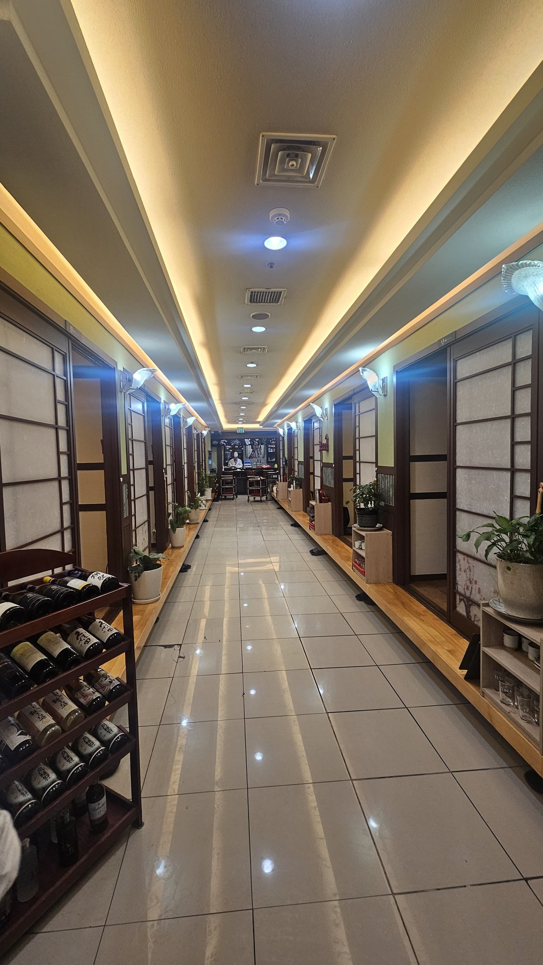 Interior hallway of Ginza Yeouido with Japanese wood decor and private dining rooms